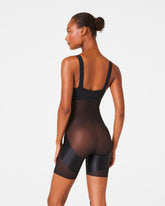 SPANXshapeâ„¢ Satin-Xâ„¢ High-Waisted Mid-Thigh Short | Very Black